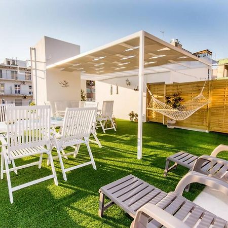 Neoclassical Flat With 2 Bedrooms In Pireus Exteriér fotografie